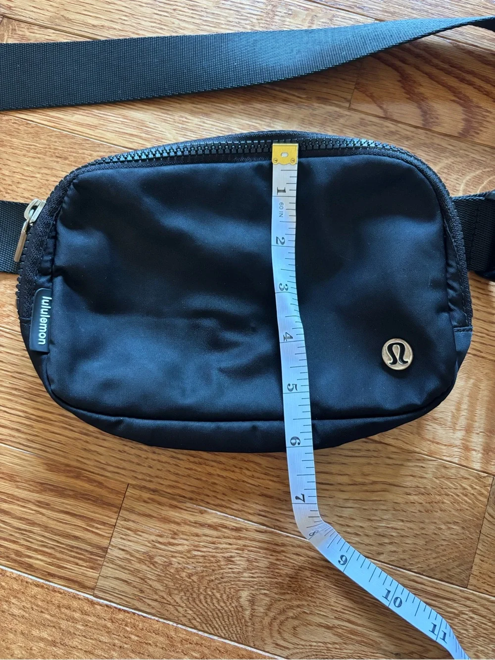 Lululemon Black Women’s/ Men’s Crossbody Sling Bag